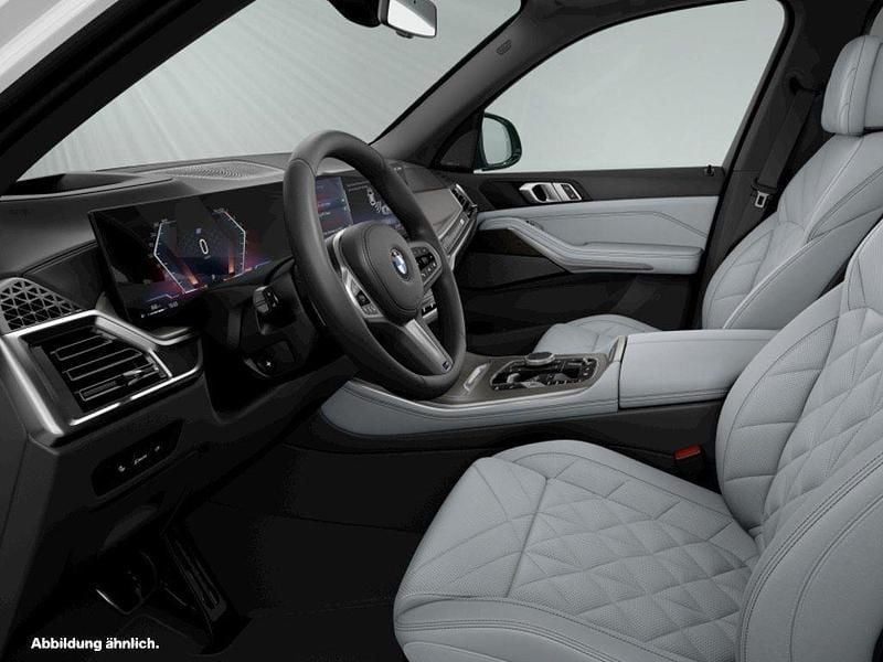 Gebraucht BMW X5 M Sport 298 PS (219 kW) 2025 Alpinweiss SUV