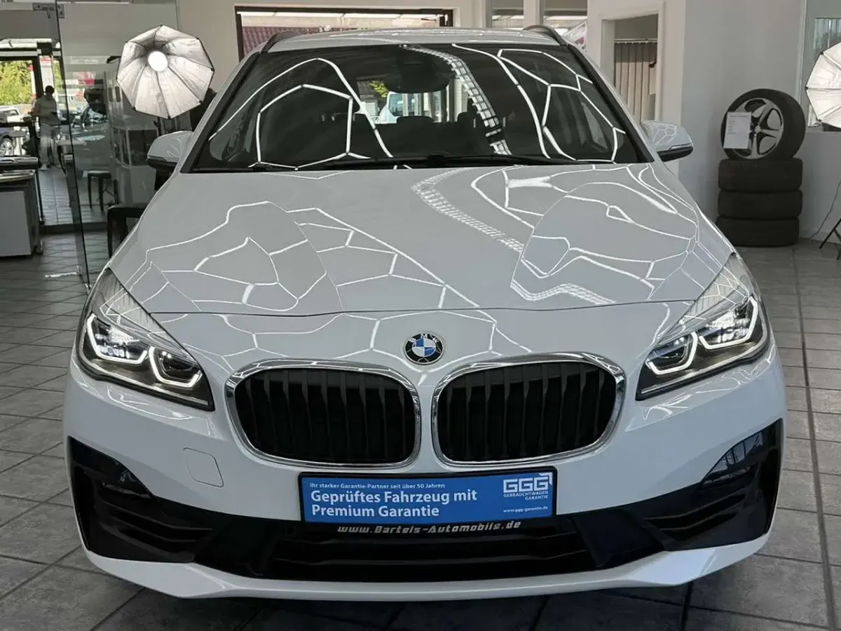 Gebraucht BMW 216 Advantage 109 PS (80 kW) 2021 Alpinweiss iii Coupé
