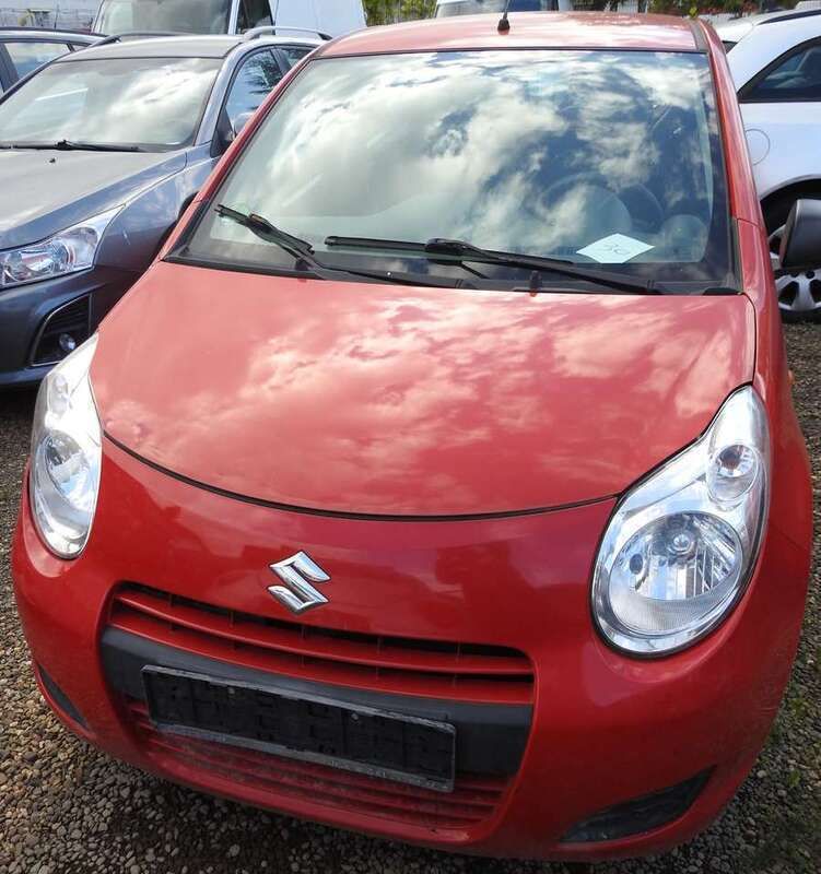 Rot Gebraucht 2010 Suzuki Alto Basic Kleinwagen | 1.500 € (Fairer Preis) - Bild 1/4