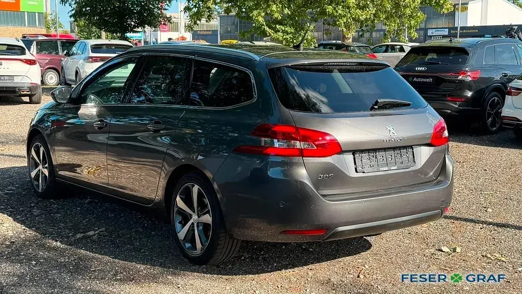 Gebraucht Peugeot 308 131 PS (96 kW) 2018 Grau Limousine
