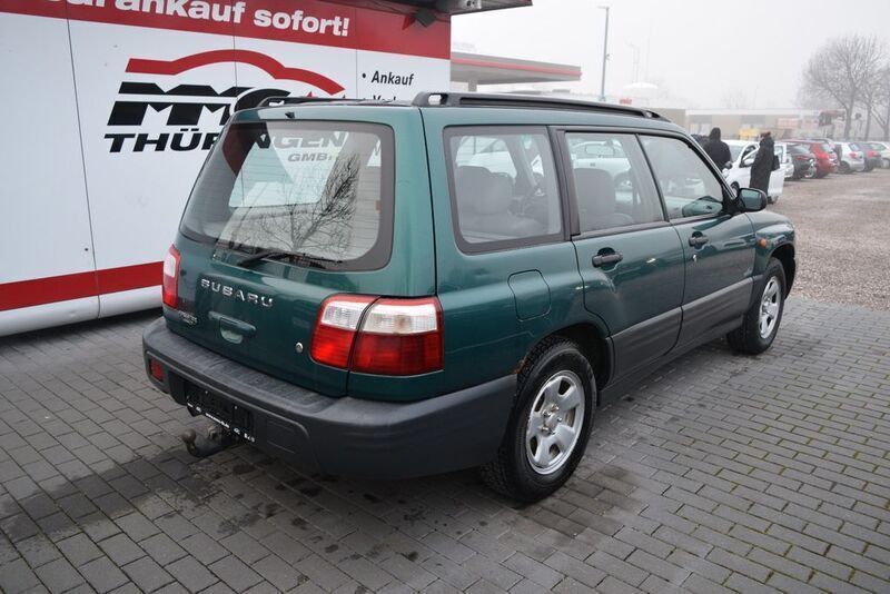 Gebraucht Subaru Forester 125 PS (91 kW) 2001 Grün SUV
