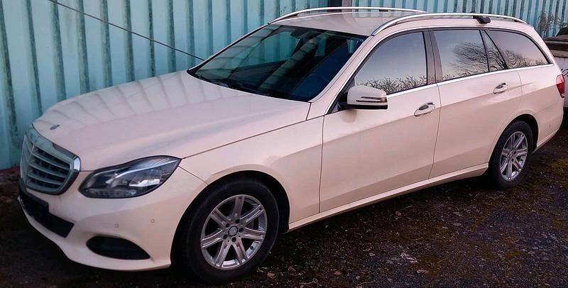 Gebraucht Mercedes E200 136 PS (100 kW) 2015 Kombi