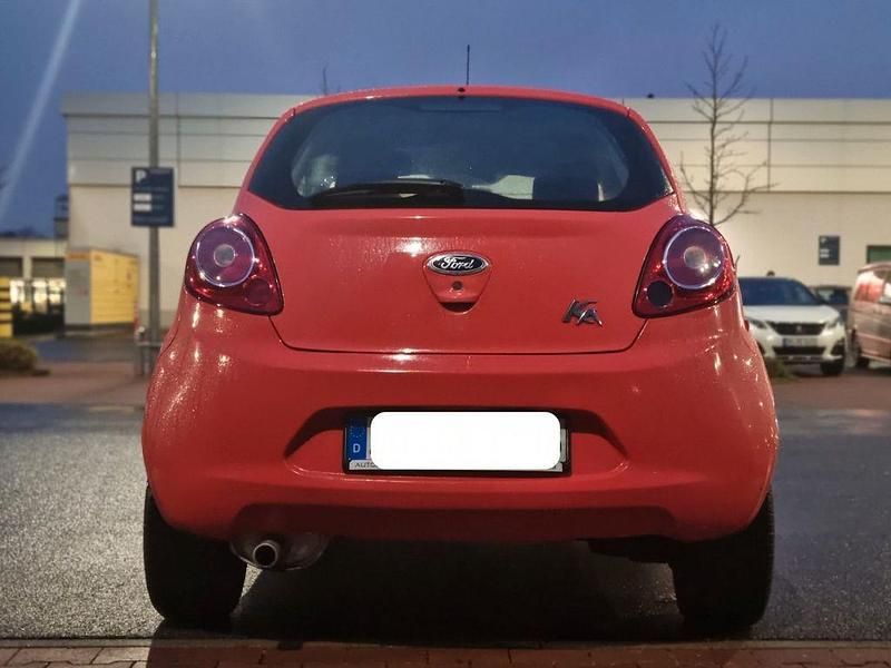 Gebraucht Ford Ka Trend 69 PS (50 kW) 2012 Rot Kleinwagen