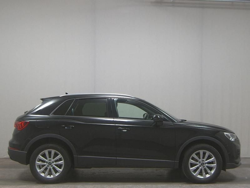 Schwarz Gebraucht 2021 Audi Q3 SUV | 21.980 € (Fairer Preis) - Bild 1/4