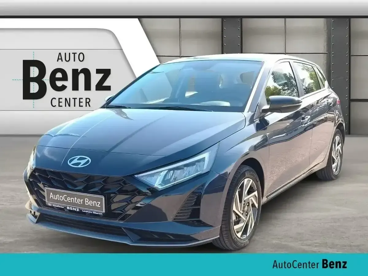 Gebraucht Hyundai i20 Trend 101 PS (74 kW) 2026 Kleinwagen