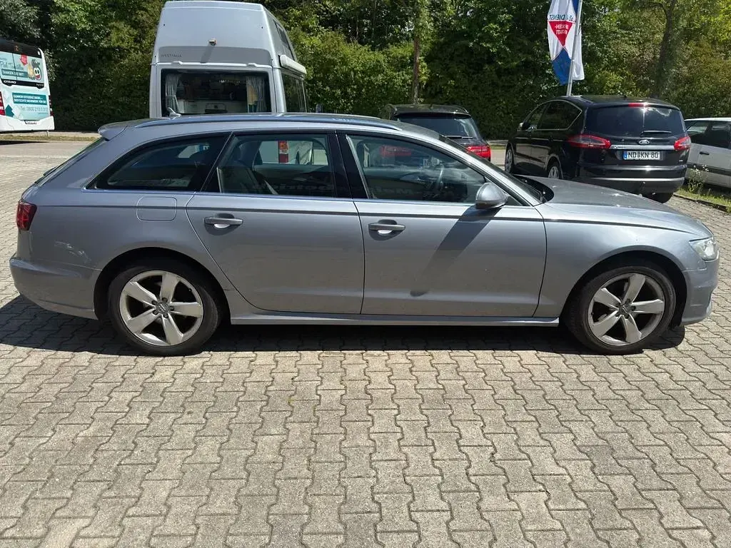 Second-hand Audi A6 190 CP (139 kW) 2016 Argintiu Berlinǎ