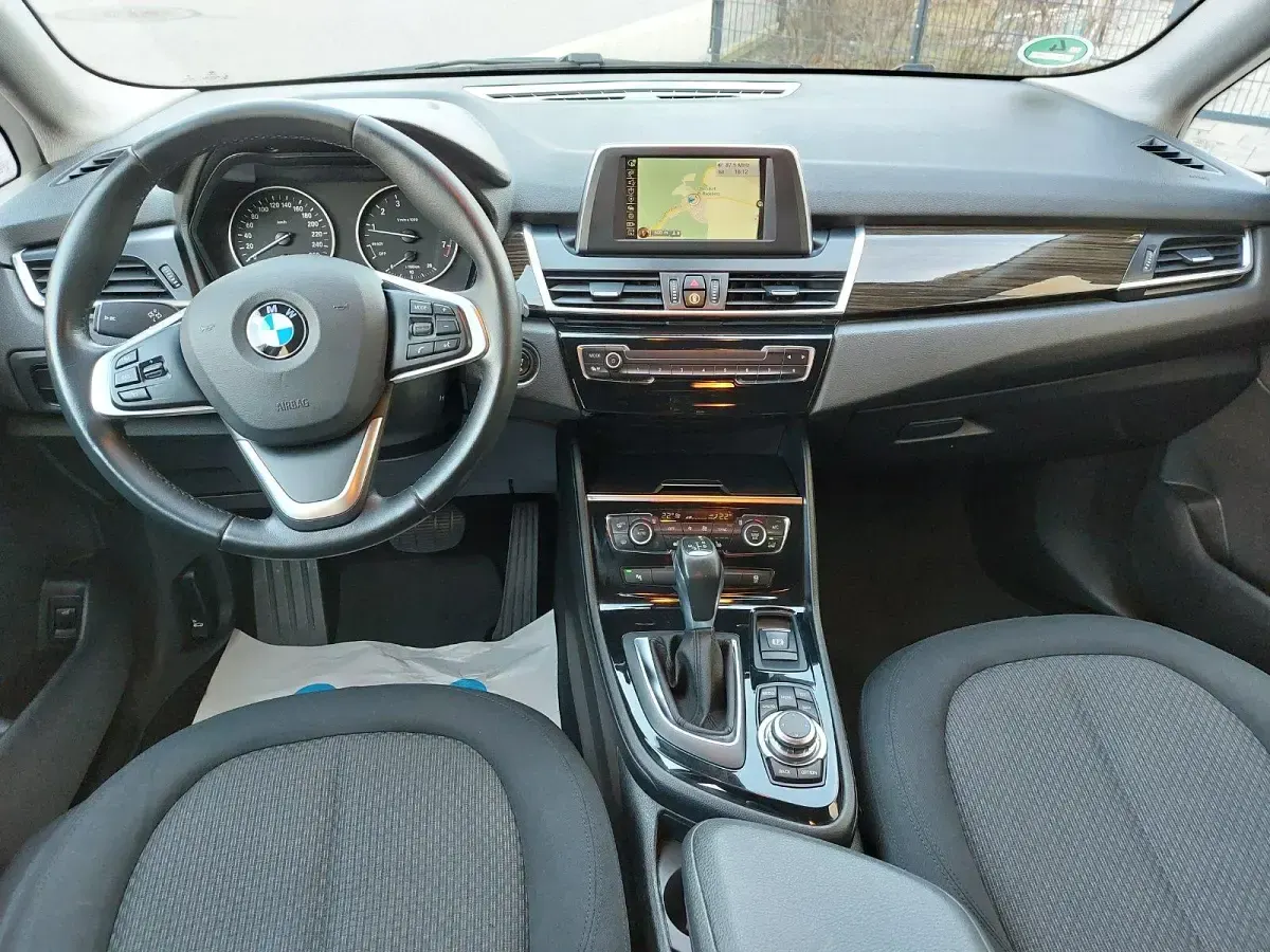 Gebraucht BMW 225 Performance 231 PS (169 kW) 2015 Blau Van / Kleinbus