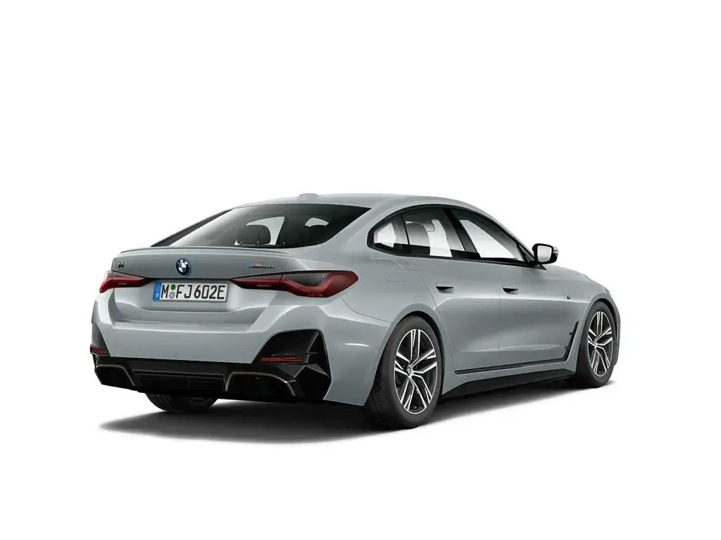 Używany BMW i4 Performance 400 kW (544 KM) 2022 Szary Sedan/Limuzyna