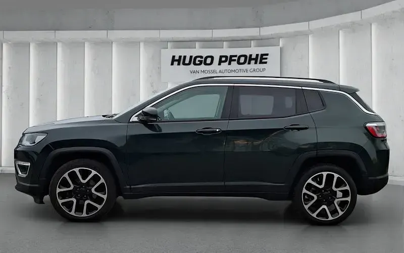 Usado Jeep Compass Limited 150 HP (110 kW) 2020 Verde SUV