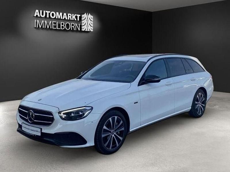 Gebraucht Mercedes E300 Night 306 PS (225 kW) 2020 Polarweiss  unilack Kombi