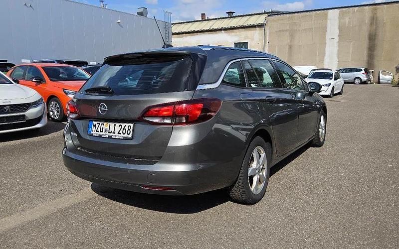Gebraucht Opel Astra Elegance 122 PS (89 kW) 2021 Grau Kombi