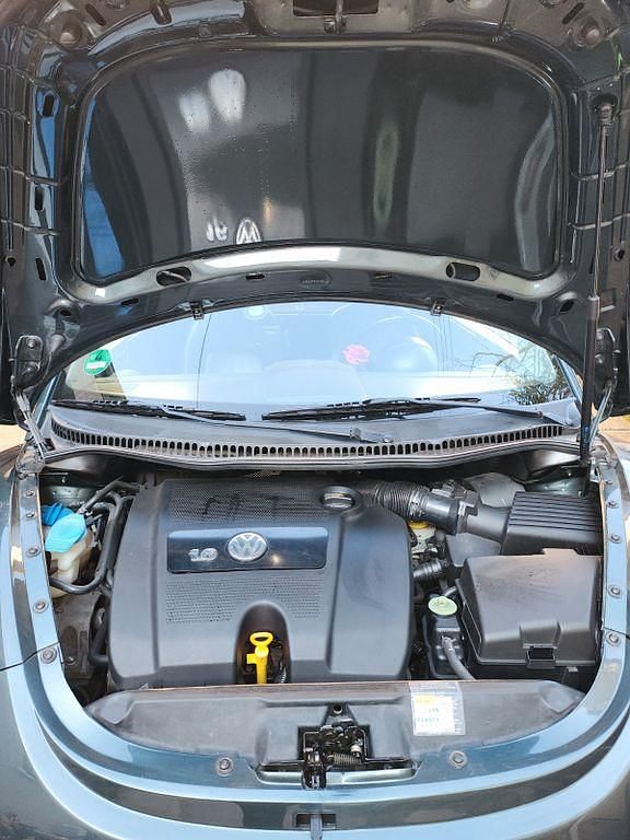 Gebraucht VW New Beetle 102 PS (75 kW) 2004 Grün Kleinwagen