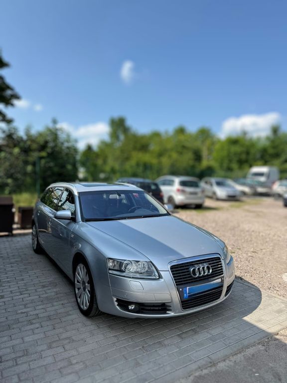 Silber Gebraucht 2005 Audi A6 Comfort Kombi | 6.600 € (Fairer Preis) - Bild 1/4