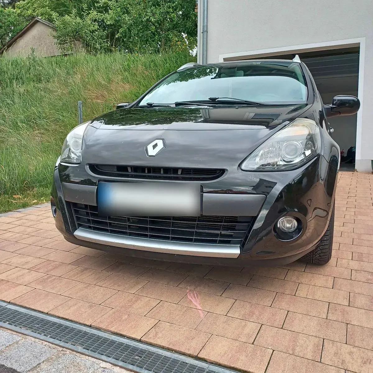 Gebraucht Renault Clio 101 PS (74 kW) 2009 Schwarz Kombi