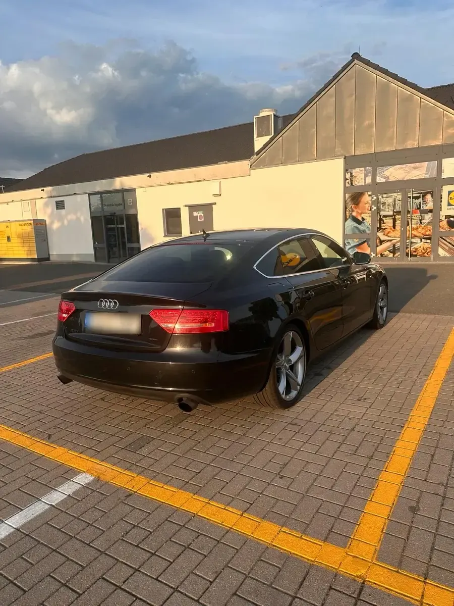 Gebraucht Audi A5 Comfort 211 PS (155 kW) 2012 Schwarz Coupé