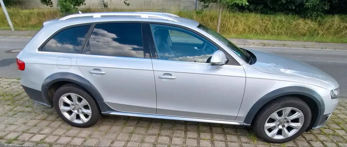 Gebraucht Audi A4 Allroad 211 PS (155 kW) 2011 Grau Kombi