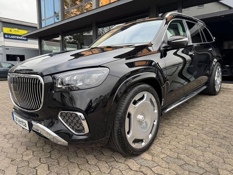 Schwarz Neu 2025 Mercedes GLS600 Maybach SUV | 273.105 € - Bild 1/4