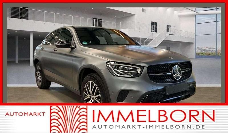 Grau Gebraucht 2022 Mercedes GLC300e Night Coupé | 43.980 € (Fairer Preis) - Bild 1/3