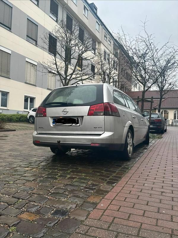 Gebraucht Opel Vectra 125 PS (91 kW) 2004 Silber Kombi