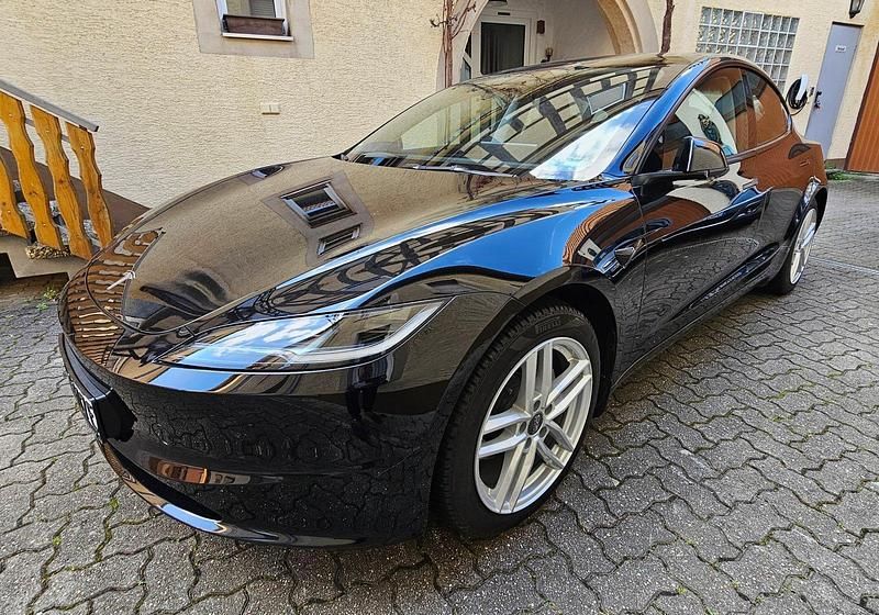 Gebraucht Tesla Model 3 RWD 208 kW (283 PS) 2023 Schwarz Limousine