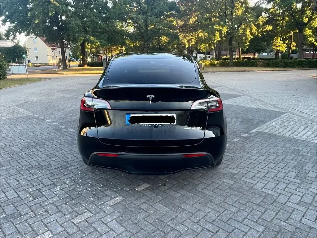Usado Tesla Model Y Long Range AWD 274 kW (373 CV) 2022 Negro SUV