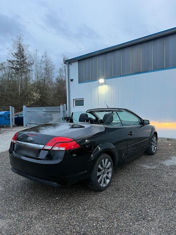 Gebraucht Ford Focus Cabriolet 150 PS (110 kW) 2010 Schwarz Cabrio