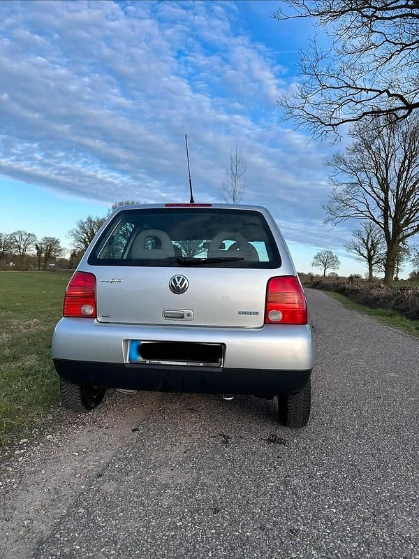 Gebraucht VW Lupo 50 PS (36 kW) 2001 Silber Kleinwagen