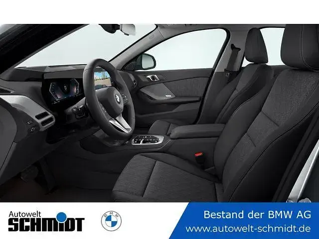 Gebraucht BMW 120 Shadowline 170 PS (125 kW) 2025 Skyscrapergrau Kleinwagen