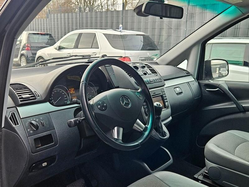 Gebraucht Mercedes Viano Edition 163 PS (119 kW) 2014 Schwarz Van / Kleinbus