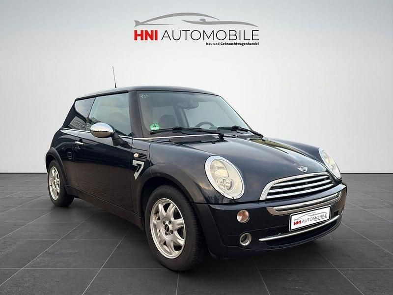 Gebraucht Mini ONE Seven 90 PS (66 kW) 2005 Schwarz Kleinwagen