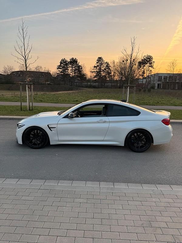 Gebraucht BMW M4 Competition Edition 450 PS (330 kW) 2018 Weiß Coupé