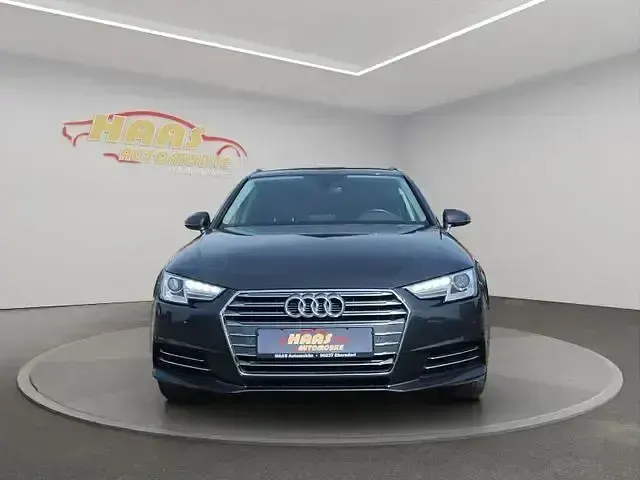Gebraucht Audi A4 Sport 150 PS (110 kW) 2018 Grau Kombi