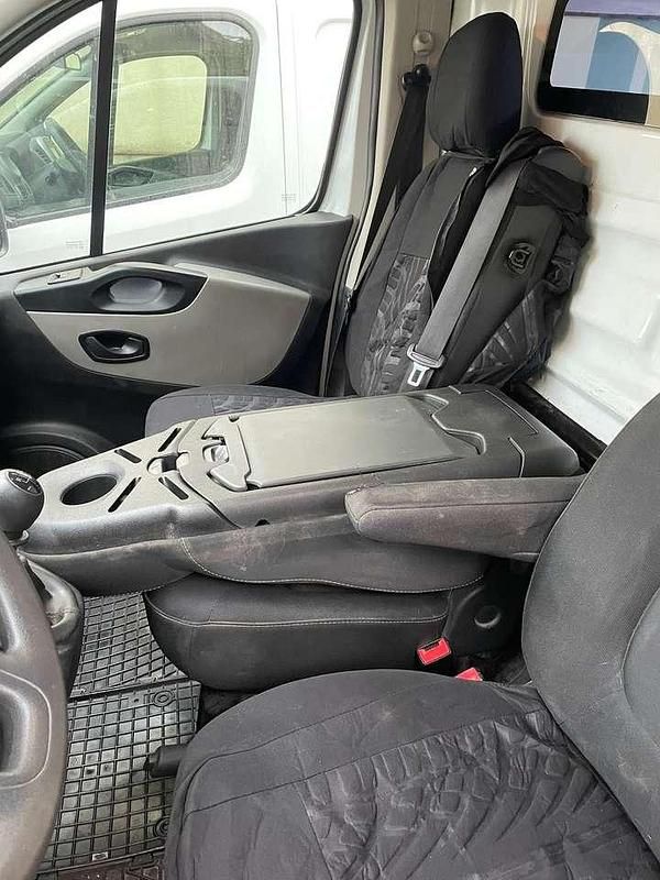 Gebraucht Renault Trafic Basis 120 PS (88 kW) 2020 Weiß Van / Kleinbus