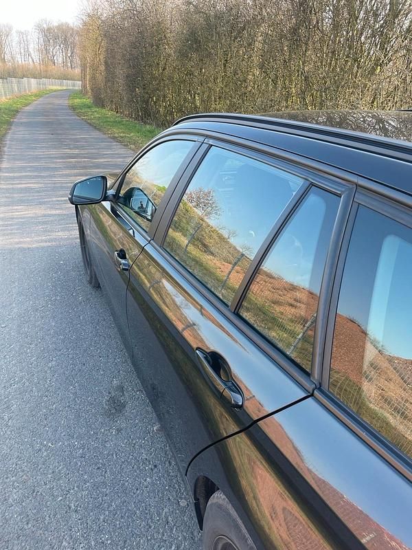 Gebraucht BMW 320 190 PS (139 kW) 2016 Schwarz Kombi