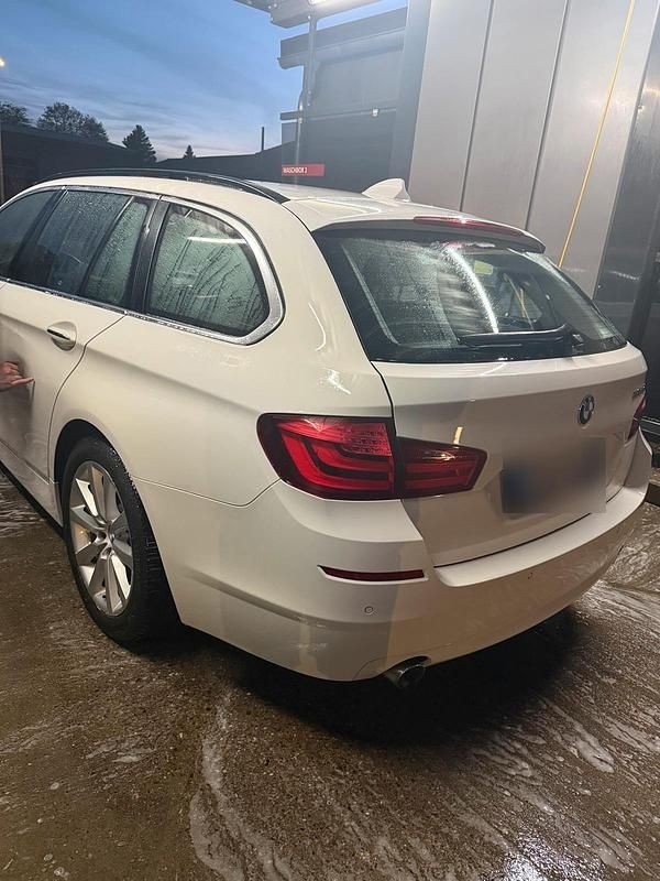 Gebraucht BMW 535 313 PS (230 kW) 2013 Weiß Kombi
