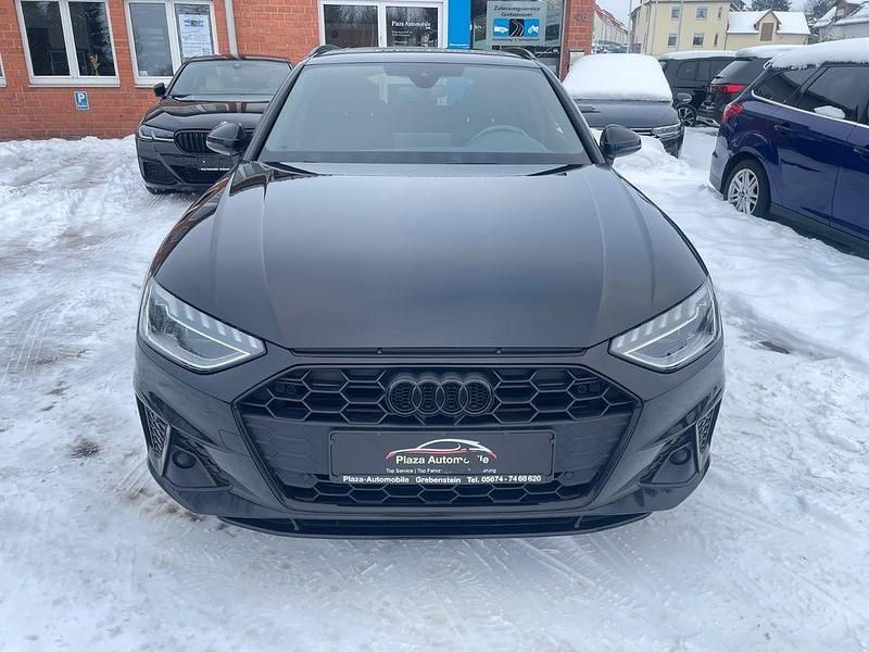 Gebraucht Audi A4 Competition 163 PS (119 kW) 2022 Schwarz Kombi