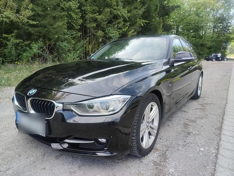 Gebraucht BMW 328 245 PS (180 kW) 2011 Schwarz Limousine
