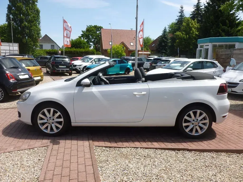 Gebraucht VW Golf Cabriolet 105 PS (77 kW) 2012 Weiß Cabrio