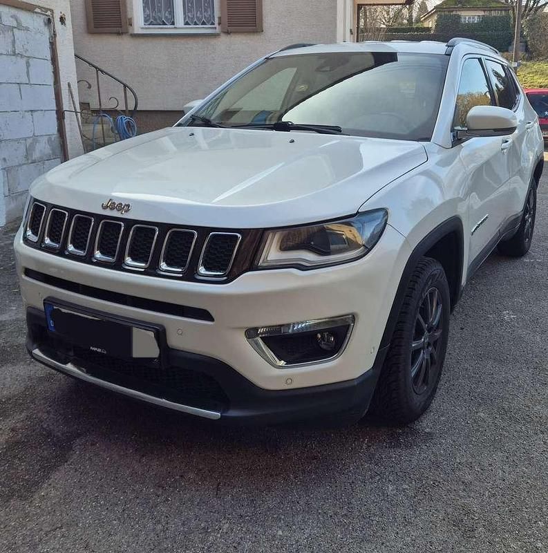 Gebraucht Jeep Compass Limited 170 PS (125 kW) 2018 Weiß SUV