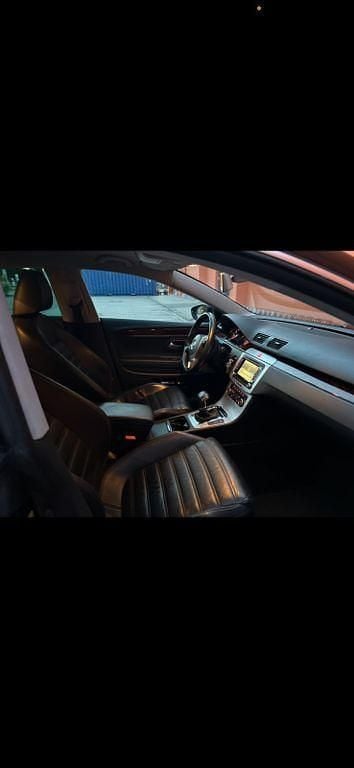 Usado VW CC 200 HP (147 kW) 2010 Preto Sedan
