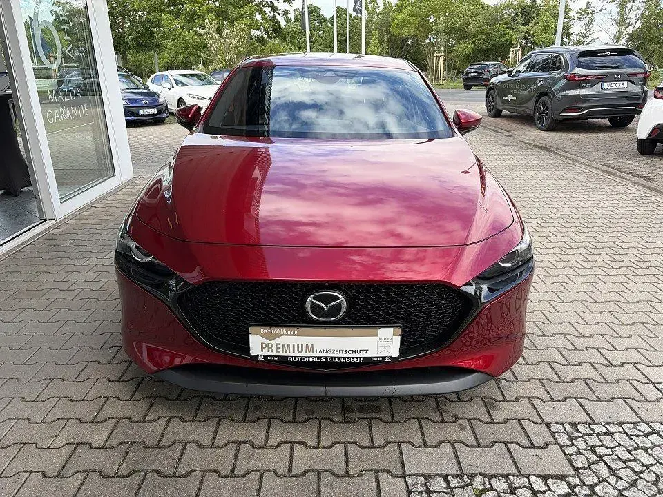 Gebraucht Mazda 3 Selection 122 PS (89 kW) 2020 Rot Limousine