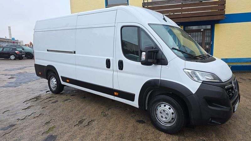 Gebraucht Opel Movano Selection 140 PS (102 kW) 2023 Weiß Van