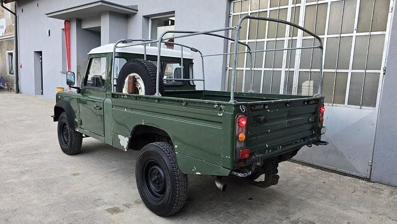 Gebraucht Land Rover Defender 122 PS (89 kW) 1999 Grün Pickup