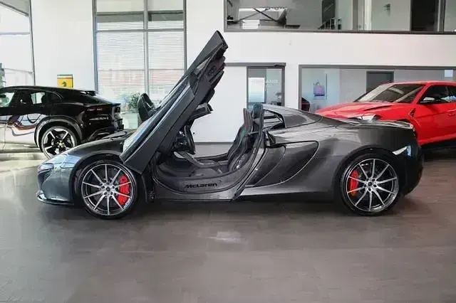 Gebraucht McLaren 650S 650 PS (478 kW) 2015 Storm grey Cabrio
