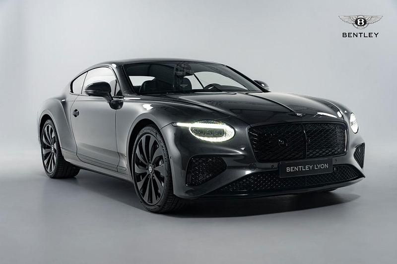 Neu Bentley Continental 680 PS (500 kW) 2025 Grau