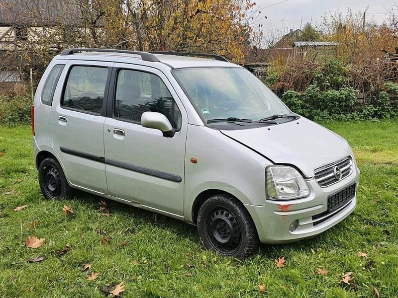 Gebraucht Opel Agila 75 PS (55 kW) 2003 Silber Van / Kleinbus
