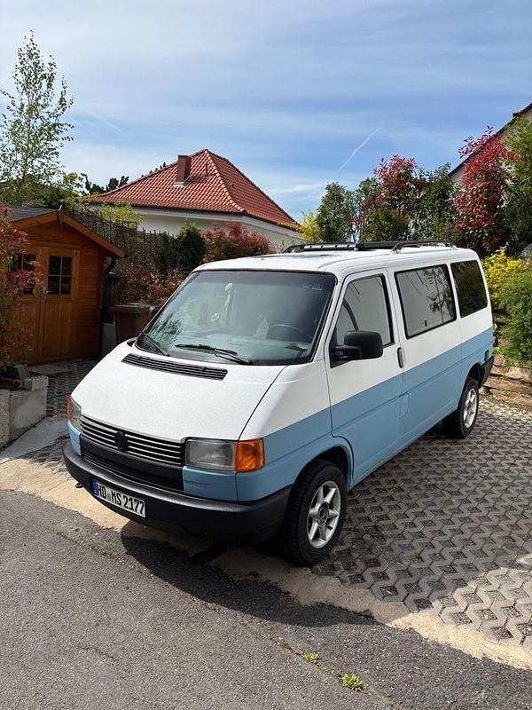 Blau Gebraucht 1993 VW T4 Van | 4.750 € - Bild 1/4
