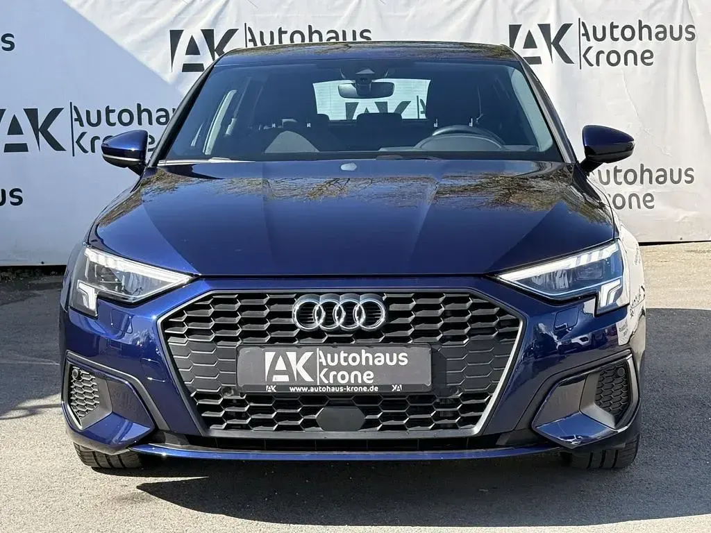 Second-hand Audi A3 204 CP (150 kW) 2023 Albastru Berlinǎ