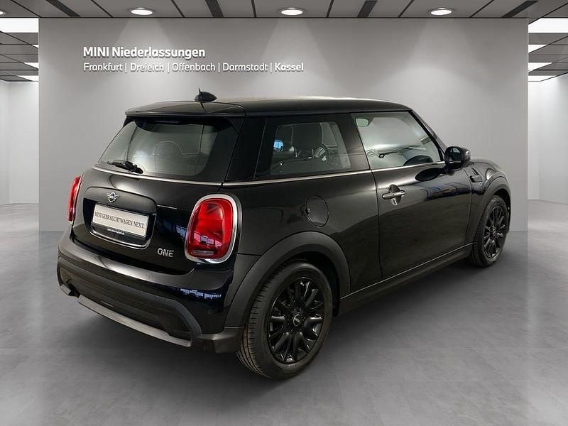 Gebraucht Mini ONE 102 PS (75 kW) 2022 Schwarz Kleinwagen
