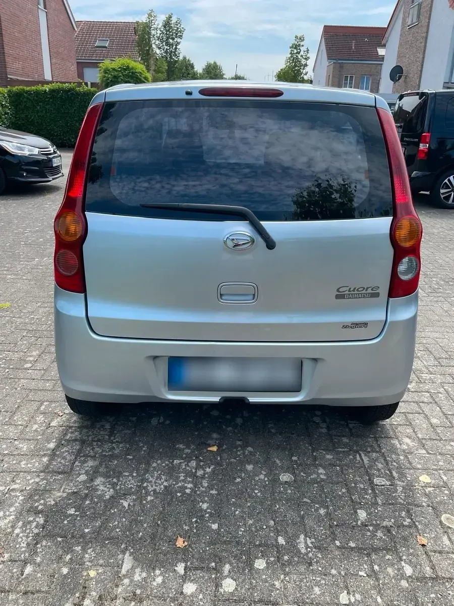 Gebraucht Daihatsu Cuore 69 PS (50 kW) 2008 Grau Kleinwagen